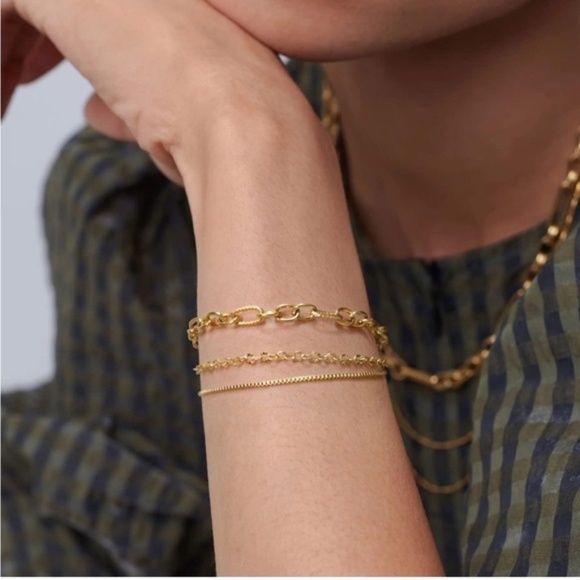 Gold 14k Gold Plated Layered Chain Bracelet - Picture 2 of 4